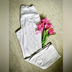 RBX Pastel Pink Cropped Capri Athletic Leggings - Medium